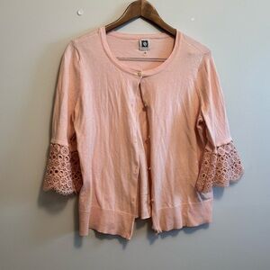 ✨$8 CLEAR-OUT✨ Anne Klein Peppy Lace Bell Sleeve Button Down Crop Cardigan Pink